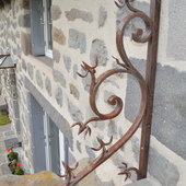 marquise fer forger et verre eclairage led auvergne rhone alpes cantal