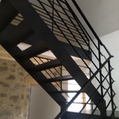 escalier metallique 2 quart tournant moderne auvergne rhone alpes cantal