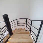 escalier colimacon moderne eclairage led auvergne rhone alpes cantal