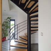 escalier colimacon moderne eclairage led auvergne rhone alpes cantal