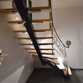 escalier 2 quart tournant fer forger sculpter eclairage led bois auvergne rhone alpes cantal